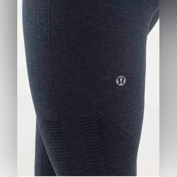 Lululemon In The Flow Crop Tights Leggings Heathered Grey  Size 6 - Picture 4 of 8